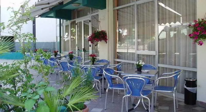 ***  Hotel Staccoli Rimini Włochy